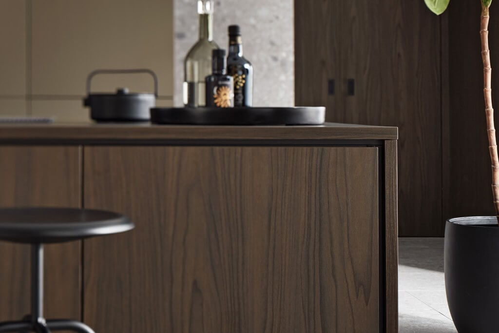 Nolte neo grifflose Holzfronten